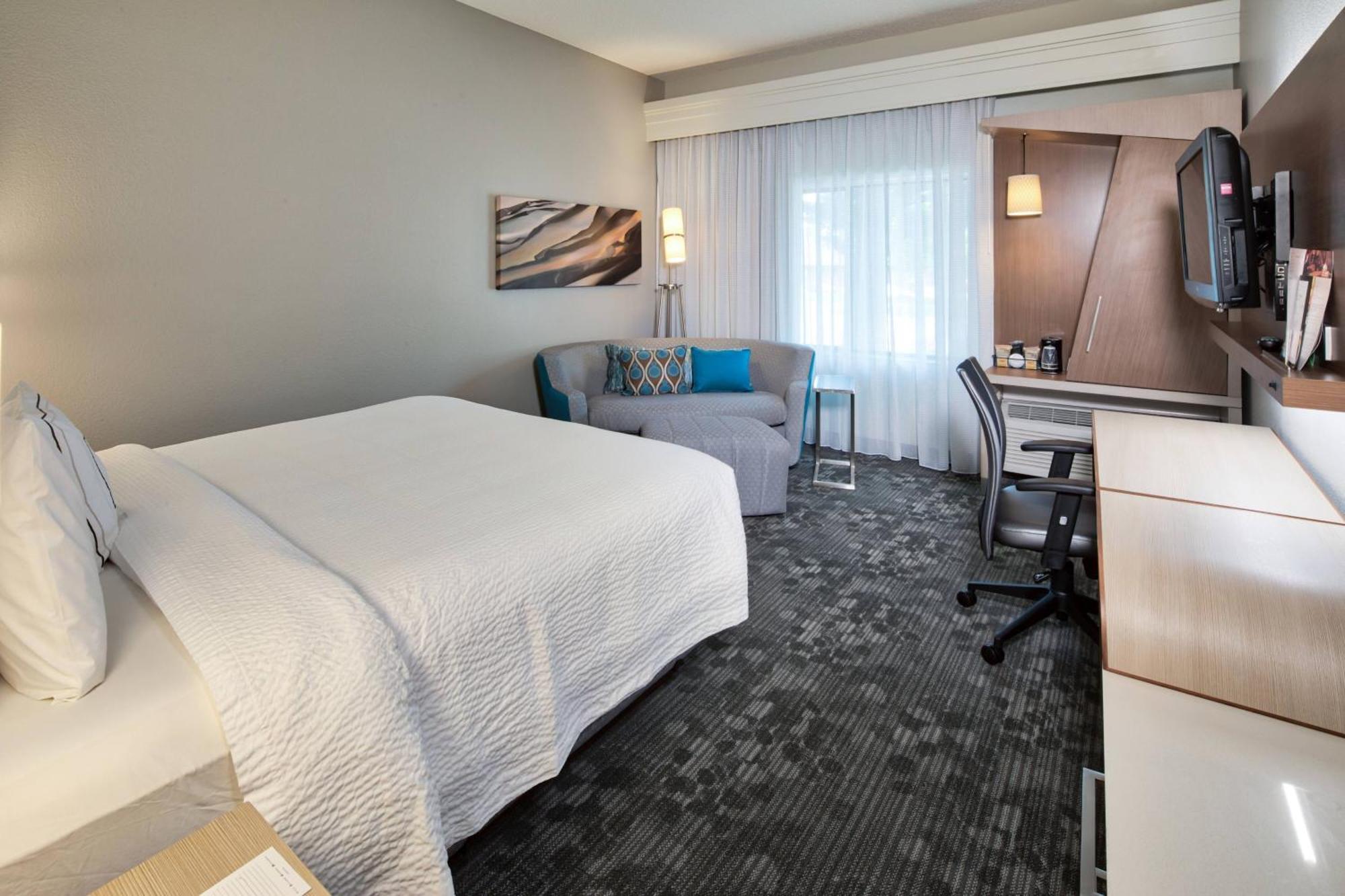 คอร์ตยาร์ด รอคฮิลล์ Hotel ร็อคฮิลล์ ภายนอก รูปภาพ